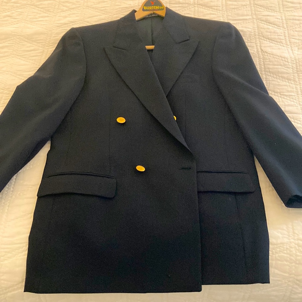 Valentino suit jacket for men! Size 38R in pristine condition.